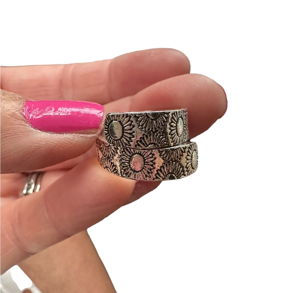Sunflower Engraved Silver Wrap Ring - image 5